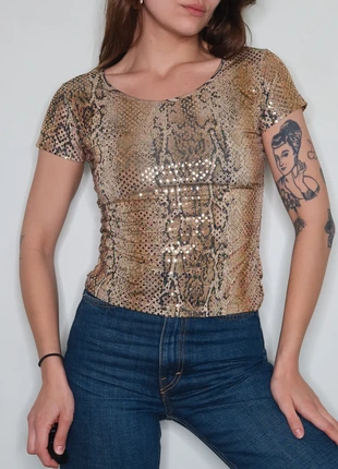 top tshirt brillant moulant serpent 90s année 2000 y2K snake gold printed shirt, brand: Top Vintage, condition: Very good, size: S / 36 / 8, €16.00, €17.50 includes Buyer Protection Pro