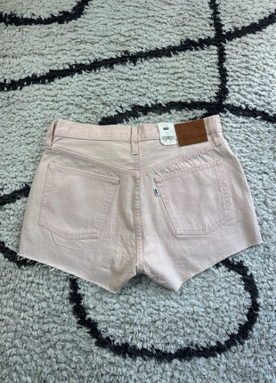 Short Levi’s 501 premium W30 Rose SL002, marque: Levi's, état: Neuf avec étiquette, taille: L / 40 / 12, 20,00 €, 21,70 € Protection acheteurs (Pro) incluse