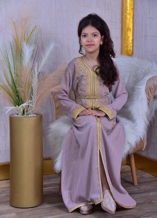 Joli Caftan Rose pour Fille, zustand: Neu, mit Etikett, größe: 5 Jahre / 110, 28,00 €, 30,10 € inklusive Vinted-Käuferschutz