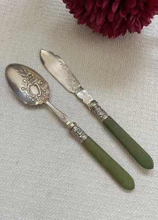 2 Anciens couverts de service argenté., marke: ancien, zustand: Sehr gut, 25,00 €, 26,95 € inklusive Vinted-Käuferschutz