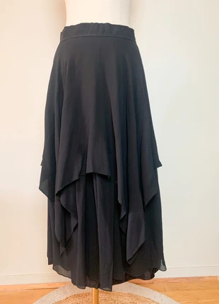 Jupe noire fluide à pans asymétriques en soie – esprit bohème chic #vintage #jupes #soie, brand: Vintage, condition: Very good, size: M / 38 / 10, €38.00, €40.60 includes Buyer Protection Pro