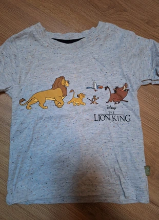 Tshirt Disney maat 86, marque: Primark, état: Neuf sans étiquette, taille: 18-24 mois / 86 cm, 1,00 €, 1,75 € Protection acheteurs incluse