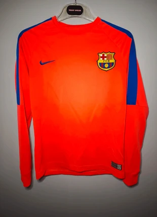 Maillot d’entraînement Nike FC Barcelone, marque: Nike, état: Bon état, taille: S, 4,00 €, 4,90 € Protection acheteurs incluse