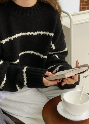 Pull noir à rayures blanches – Femme taille M – Neuf et chaud - style coréen, état: Neuf avec étiquette, taille: M / 38 / 10, 35,00 €, 37,45 € Protection acheteurs incluse