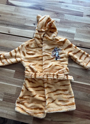 Sur pyjama 18-25 mois, brand: Winnie The Pooh, condition: Very good, size: 12-18 months / 80 cm, €1.50, €2.28 includes Buyer Protection