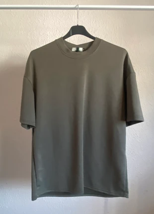 Camiseta básica, merk: Local, staat: Nieuw met prijskaartje, maat: M, € 15,00, € 16,45 inclusief Kopersbescherming