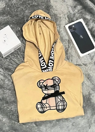 sweat à capuche beige, état: Bon état, taille: Autre, 3,00 €, 3,85 € Protection acheteurs incluse