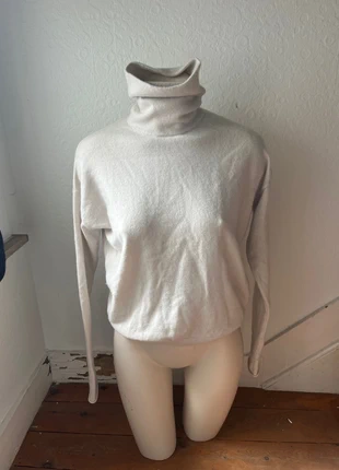 Heerlijk zachte trui COS 100% cashmere, marque: COS, état: Très bon état, taille: XS / 34 / 6, 105,00 €, 110,95 € Protection acheteurs incluse