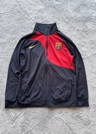 Nike Barcelona Trackjacket Größe XL, brand: Nike, condizioni: Ottime, taglia: XL, €29.00, €31.15 include la Protezione acquisti