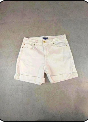 Short blanc Tommy Hilfiger femme - taille 8 (S) - très bon état, brand: Tommy Hilfiger, condition: Very good, size: S / 36 / 8, €20.00, €21.70 includes Buyer Protection