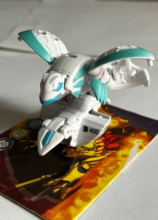 Figurine Bakugan Barbeta B400 + 2 tuiles + 1 carte magnétique + 1 carte personnage, merk: Bakugan, staat: Heel goed, € 14,90, € 16,35 inclusief Kopersbescherming
