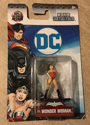 Neuf figurine métal dc wonder woman, merk: DC, staat: Nieuw zonder prijskaartje, maat: Universeel, € 10,00, € 11,20 inclusief Kopersbescherming