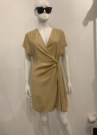 An’ge Paris jurk – beige – half wikkel – maat S – nieuw met kaartje, merk: Ange Paris, staat: Nieuw met prijskaartje, maat: S / 36 / 8, € 24,99, € 26,94 inclusief Kopersbescherming