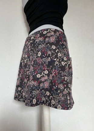 Elegant Boho Vintage Skirt With Retro Floral Embroidery, marke: Clockhouse, zustand: Sehr gut, größe: L / 40 / 12, 5,00 €, 5,95 € inklusive Vinted-Käuferschutz
