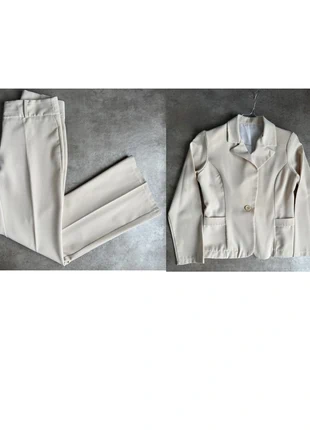 Tailleur ensemble veste pantalon classique crème taille S 36 38 made in France, état: Très bon état, taille: M / 38 / 10, 25,00 €, 26,95 € Protection acheteurs incluse