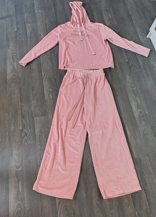 Survêtement velours rose, brand: Homewear, condition: New without tags, size: S / 36 / 8, €25.00, €26.95 includes Buyer Protection