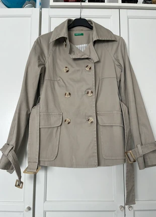 Trench donna, marque: United Colors of Benetton, état: Très bon état, taille: M / 38 / 10, 10,00 €, 11,20 € Protection acheteurs incluse