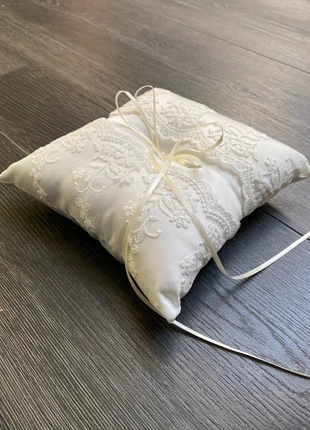 Coussin porte alliance, brand: Amazon, condition: New with tags, €8.00, €9.10 includes Buyer Protection