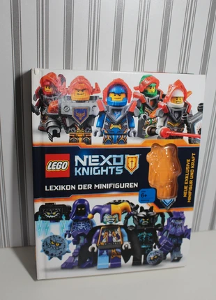 Buch Lego Nexo Knights Lexikon der Minifiguren, staat: Heel goed, € 9,99, € 11,19 inclusief Kopersbescherming