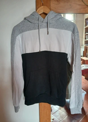 Pull bizzbee, brand: Bizzbee, condizioni: Ottime, taglia: S, €5.00, €5.95 include la Protezione acquisti