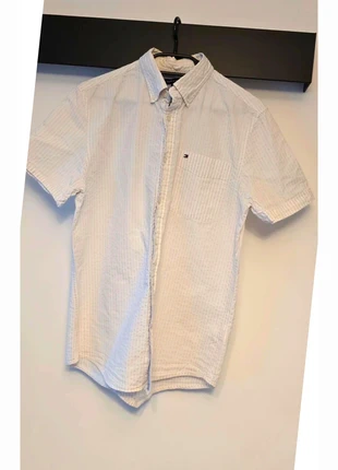 Chemise tommy hilfiger vintage y2k, brand: Tommy Hilfiger, condition: Very good, size: S, €5.00, €5.95 includes Buyer Protection