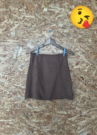 Mini jupe taille 34, marque: Cache Cache, état: Très bon état, taille: XS / 34 / 6, 5,00 €, 5,95 € Protection acheteurs incluse