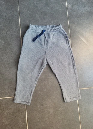 Pantalon Petit Bateau, marque: Petit Bateau, état: Très bon état, taille: 18-24 mois / 86 cm, 10,00 €, 11,20 € Protection acheteurs incluse