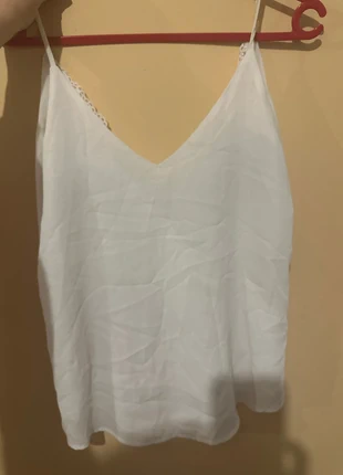 Débardeur blanc, fin avec un peu de dentelle derrière, marque: Intemporel, état: Neuf sans étiquette, taille: M / 38 / 10, 1,00 €, 1,75 € Protection acheteurs incluse