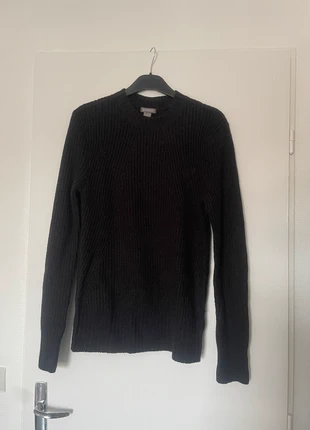 Pull hiver homme col rond maille noir H&M XS, brand: H&M, condition: Very good, size: XS, €10.00, €11.20 includes Buyer Protection