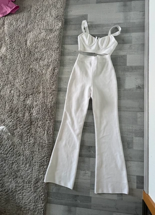 Conjunto calça pantalona, merk: Bandage, staat: Heel goed, maat: S / 36 / 8, € 8,78, € 9,92 inclusief Kopersbescherming