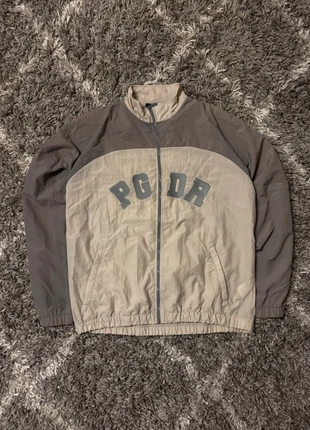 | Pegador Windbreaker Grau-Weiß – Perfekter Zustand - Größe M, marke: Pegador, zustand: Neu, größe: M, 19,99 €, 21,19 € inklusive Vinted-Käuferschutz