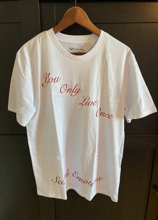 You Only Live Once Tee MaisonByGeneo, brand: FiveFourFive, condizioni: Nuovo con cartellino, taglia: XS, €22.99, €24.84 include la Protezione acquisti