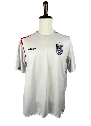 White Umbro England 2005–2007 Home Football Shirt, brand: Umbro, condition: Very good, size: XL, £24.00, £25.90 includes Buyer Protection Pro