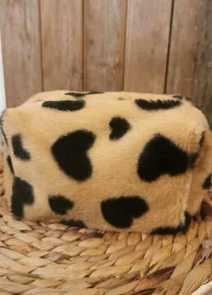 Trousse maquillage motif coeur léopard, brand: beyren, condition: New with tags, €12.00, €13.30 includes Buyer Protection