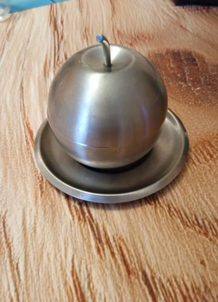 Zuccheriera in peltro a forma di mela, condizioni: Ottime, €5.90, €6.90 include la Protezione acquisti