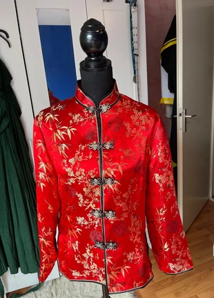 Asian top, merk: unknown, staat: Heel goed, maat: Universele maat, € 12,50, € 13,83 inclusief Kopersbescherming