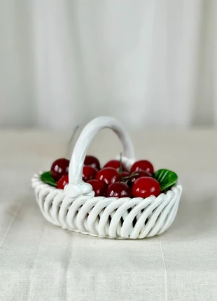 Barbotine panier cerises 🍒 vintage, marke: Vintage Love, zustand: Sehr gut, 24,00 €, 25,90 € inklusive Vinted-Käuferschutz