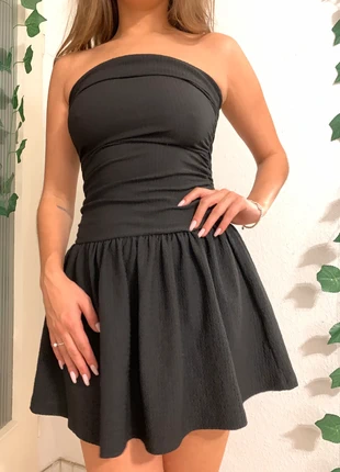 Black minidress, marque: Shein, état: Très bon état, taille: S / 36 / 8, 3,00 €, 3,85 € Protection acheteurs incluse