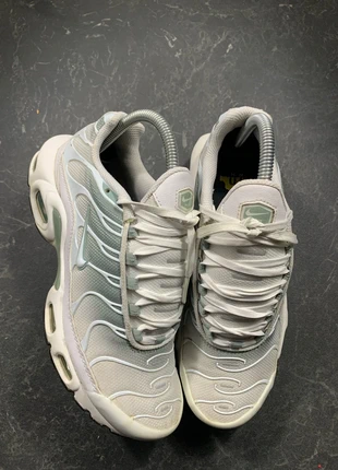 Sneakers nike air max plus tn green micah, marque: Nike, état: Bon état, taille: 38, 60,00 €, 63,70 € Protection acheteurs (Pro) incluse