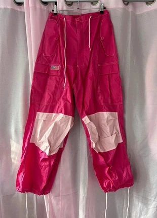 Pantalon parachute UFO vintage rose, merk: UFO, staat: Heel goed, maat: S / 36 / 8, € 30,00, € 32,20 inclusief Kopersbescherming