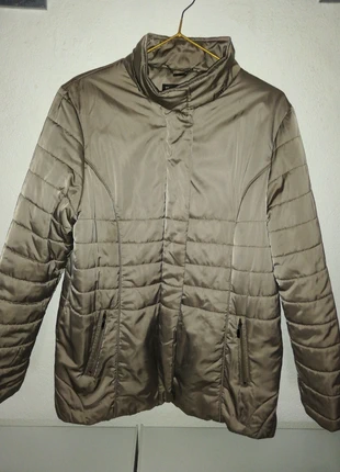 Casaco acolchoado leve e quentinho,marca Punto Roma, Tamanho 42, marque: Punto Roma, état: Très bon état, taille: XL / 42 / 14, 7,00 €, 8,05 € Protection acheteurs incluse