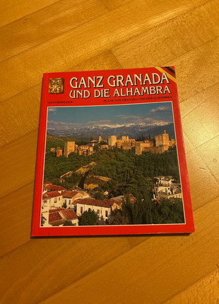 ganz Granada und die Alhambra, zustand: Sehr gut, 2,00 €, 2,80 € inklusive Vinted-Käuferschutz