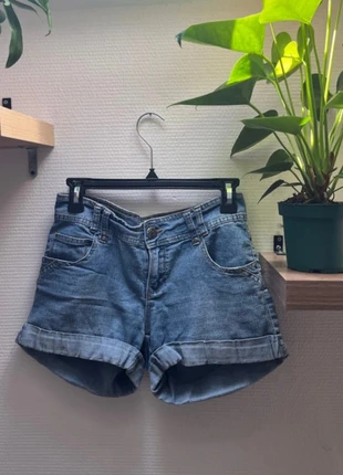 Short en jean court - taille S - Denim, marque: Denim, état: Très bon état, taille: S / 36 / 8, 2,90 €, 3,75 € Protection acheteurs incluse