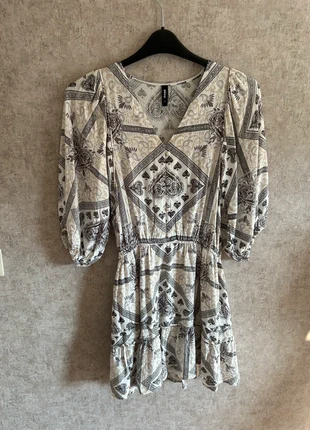 Jurk maat xs, marca: Eksept, estado: Muito bom, tamanho: XS / 34 / 6, €2.50, €3.33 inclui Proteção do Comprador Pro