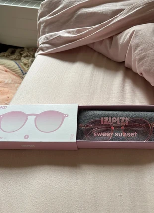 Lunettes Izipizi, brand: IZIPIZI, condition: New with tags, €24.50, €26.43 includes Buyer Protection