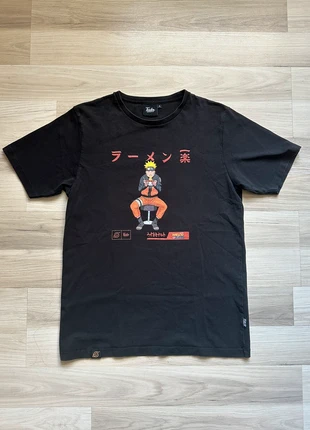 T shirt tealer x naruto, merk: Tealer, staat: Heel goed, maat: S, € 15,00, € 16,45 inclusief Kopersbescherming