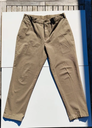Pantalon chinos Uniqlo/Taille M, merk: Uniqlo, staat: Heel goed, maat: M, € 11,00, € 12,25 inclusief Kopersbescherming