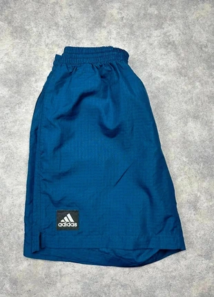 Short Adidas | Taille S | Couleur Marine, Noir, marque: adidas, état: Très bon état, taille: S, 10,00 €, 11,20 € Protection acheteurs (Pro) incluse