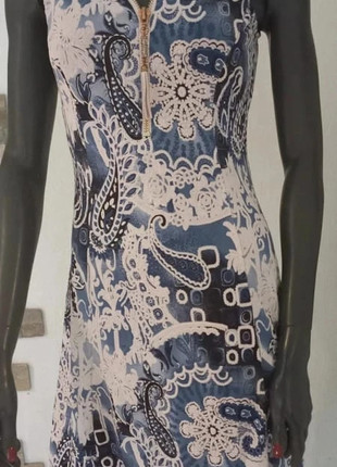 Très jolie robe, état: Très bon état, taille: S / 36 / 8, 8,00 €, 9,10 € Protection acheteurs (Pro) incluse