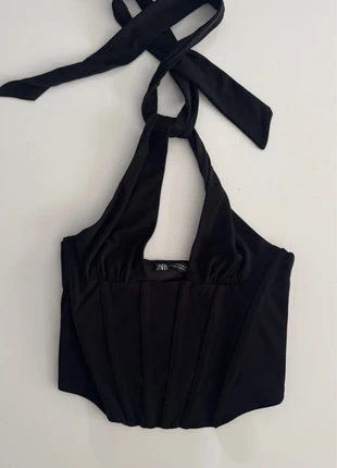 Haut corset Noir, marke: Zara, zustand: Gut, größe: XS / 34 / 6, 15,00 €, 16,45 € inklusive Vinted-Käuferschutz